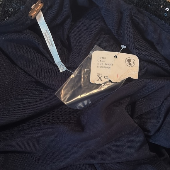 Free People Christa Sequin Romper NWT XS Blue $168 MSRP - Picture 5 of 5